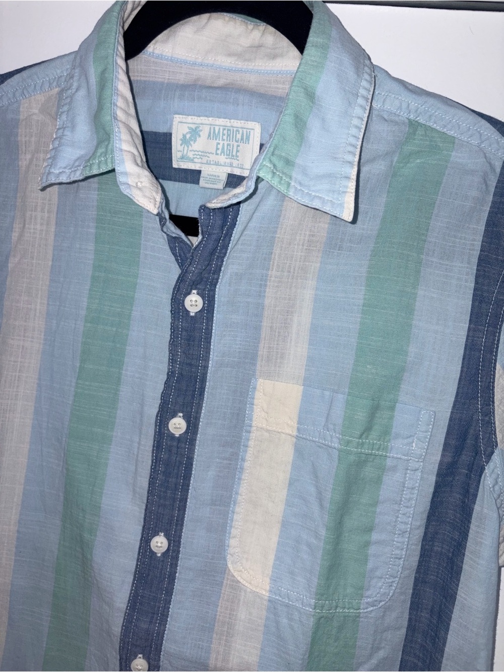 American Eagle Men's Short-Sleeve Button-Up Shirt 100% Cotton